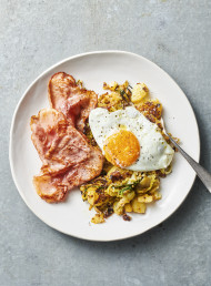 Barbecued Breakfast Hash with Ham and Eggs