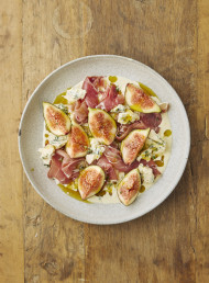 Fresh Figs with Stracciatella and Prosciutto