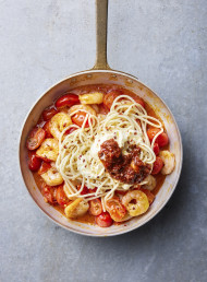 Prawn, Tomato and Harissa Spaghetti 