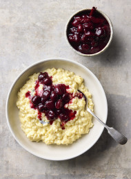 Creamy Vanilla Rice Pudding with Cherry Compote
