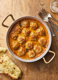 Chicken Meatballs with Golden Curry Sauce