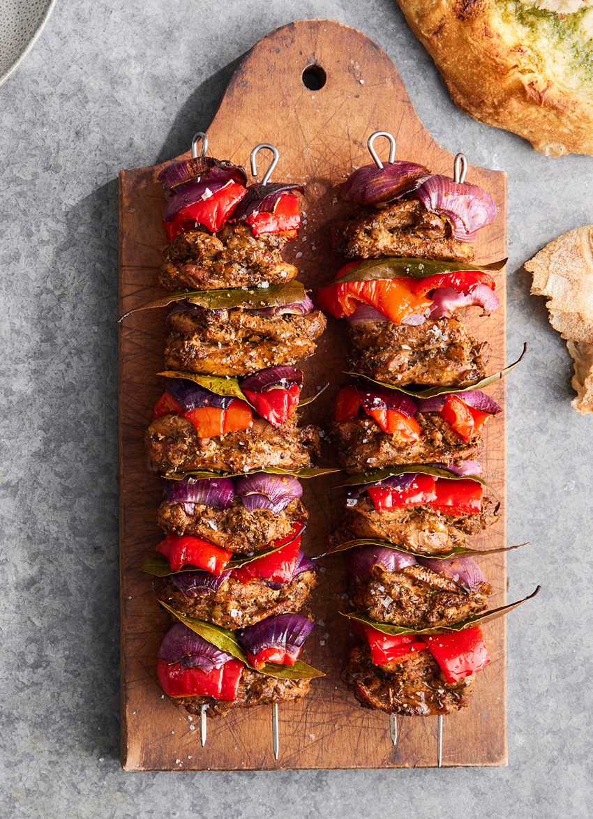 Kebabs: The Skewered and Grilled Meat Dish – Recette Magazine