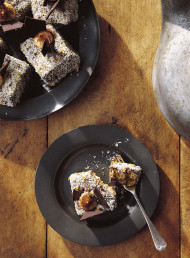 Tiramisu Lamingtons