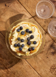 Lemon Curd Trifle 