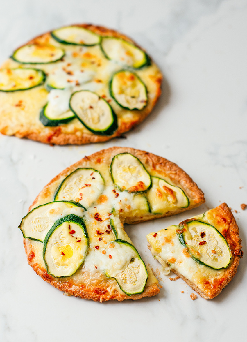 Speedy Pita Zucchini Pizzas