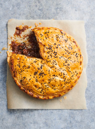 Spicy Beef and Mushroom Pie