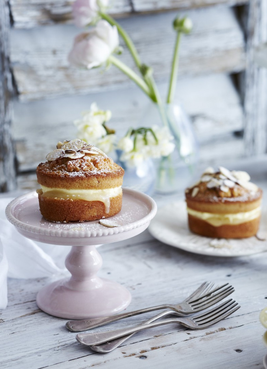 Lemon Curd Friands