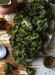 Baked Kale and Parmesan Chips