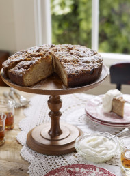 Apple, Whiskey and Walnut Streusel Cake 