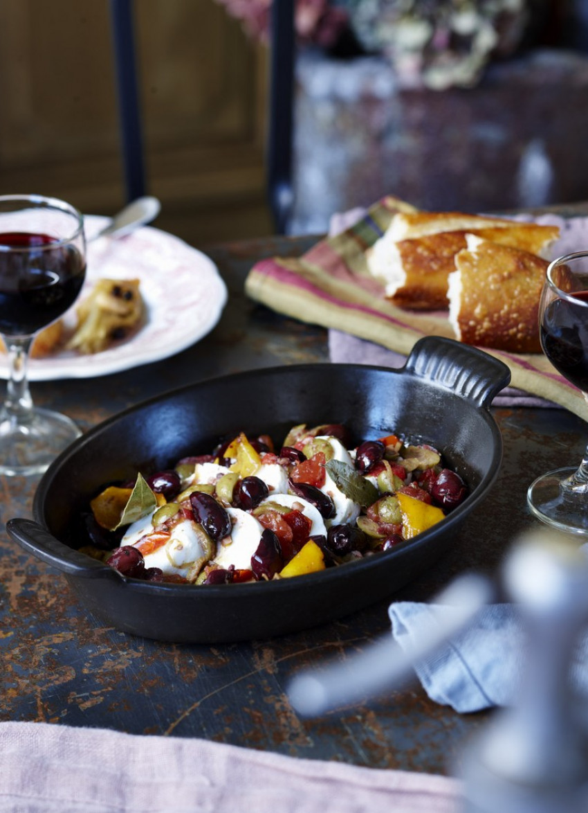 Warm Olives with Goats Cheese 