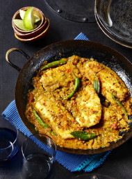 Hot and Sour Fish Bengali style fish curry