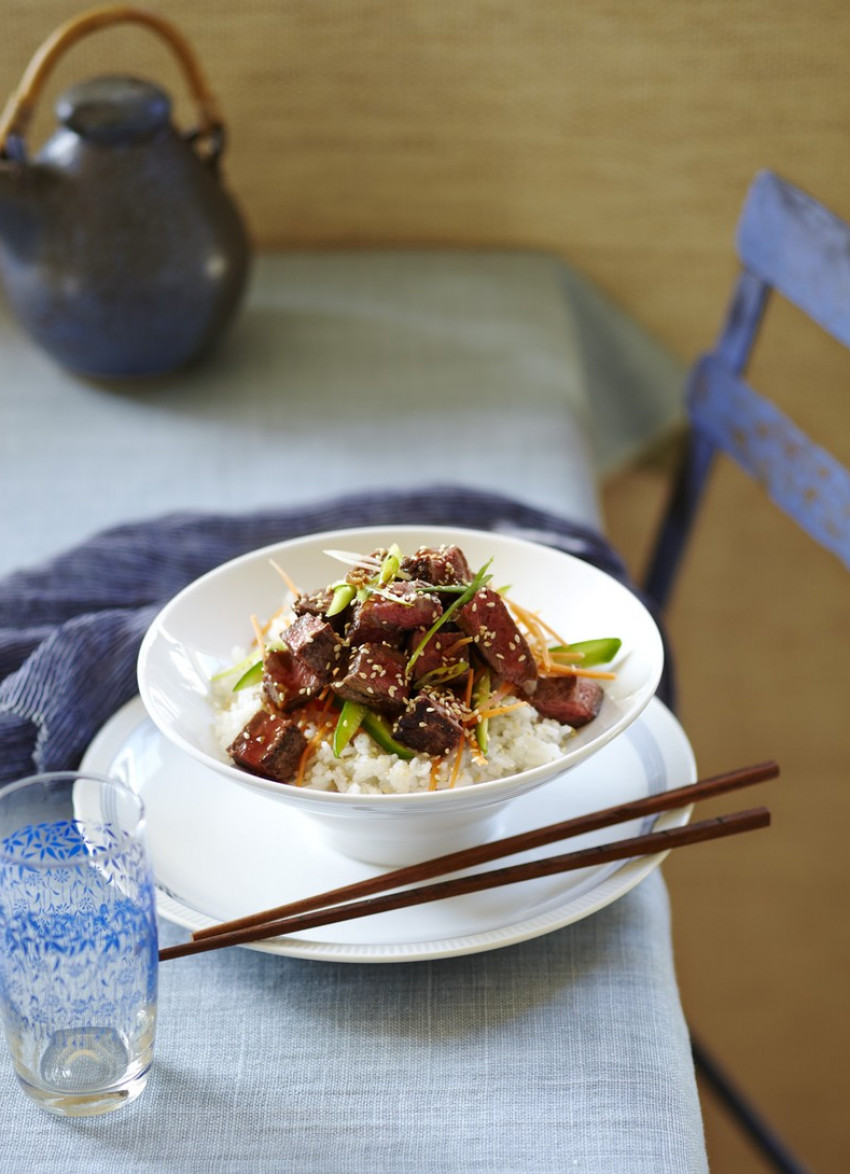 Beef with Chinese Plum Sauce and Rice 