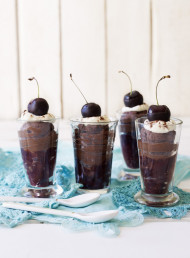 Cherries and Chocolate Mousse 