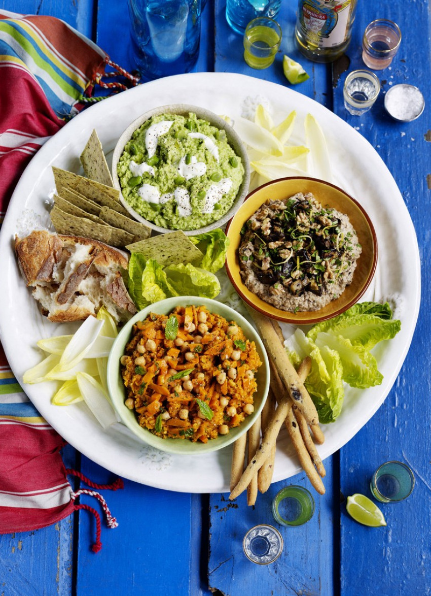 Spiced Carrot and Chickpea Hummus