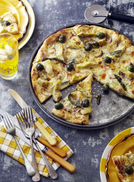 Marinated Artichoke, Blue Cheese and Green Olive Pizza