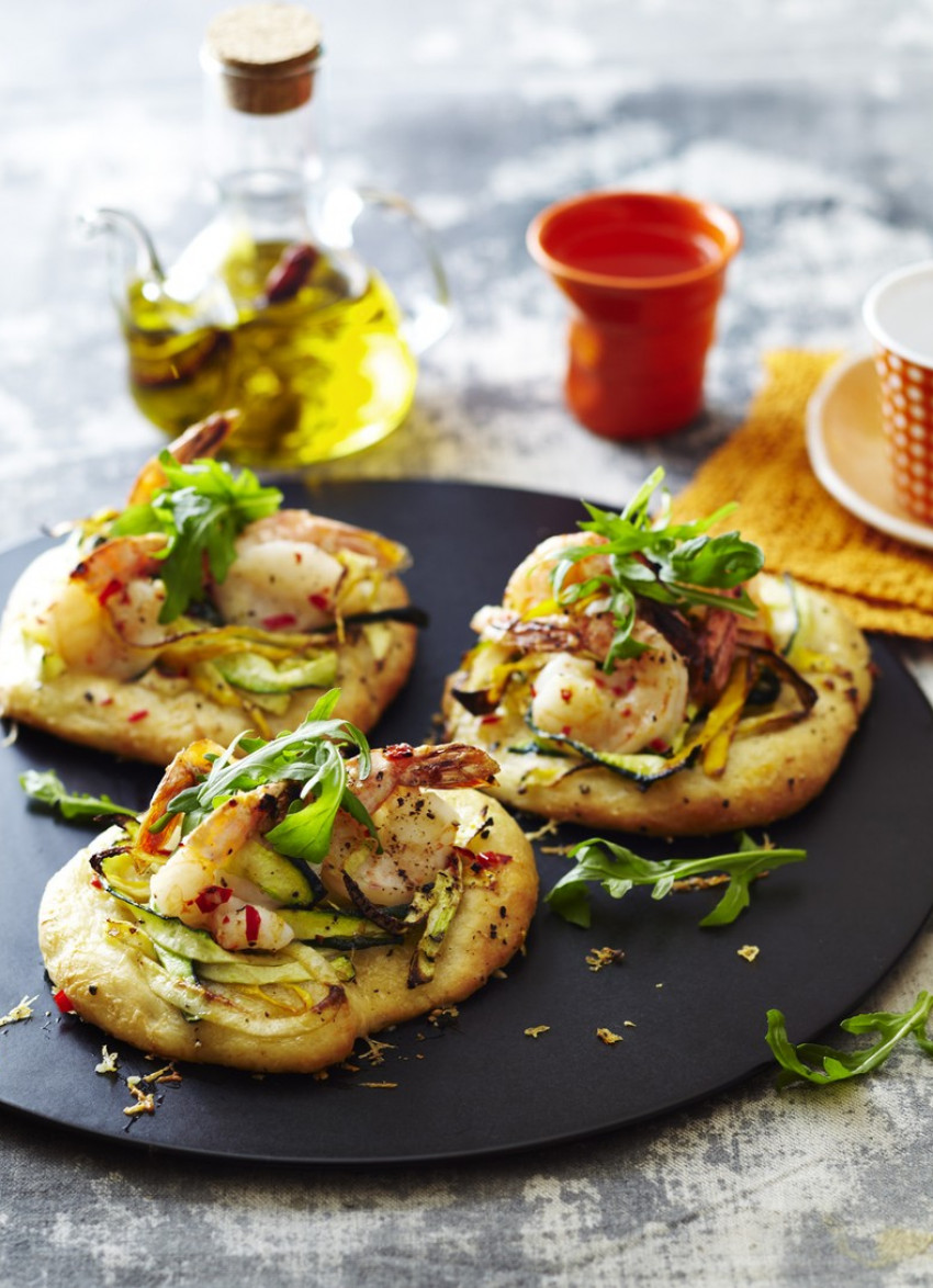 Prawns, Chilli and Zucchini Pizzette