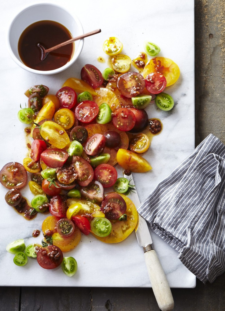 Mixed Tomato Salad with Smoked Paprika Dressing