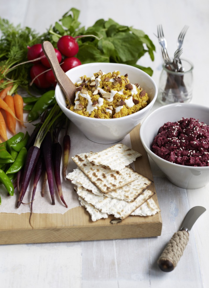 Beetroot, Almond and Tahini Dip