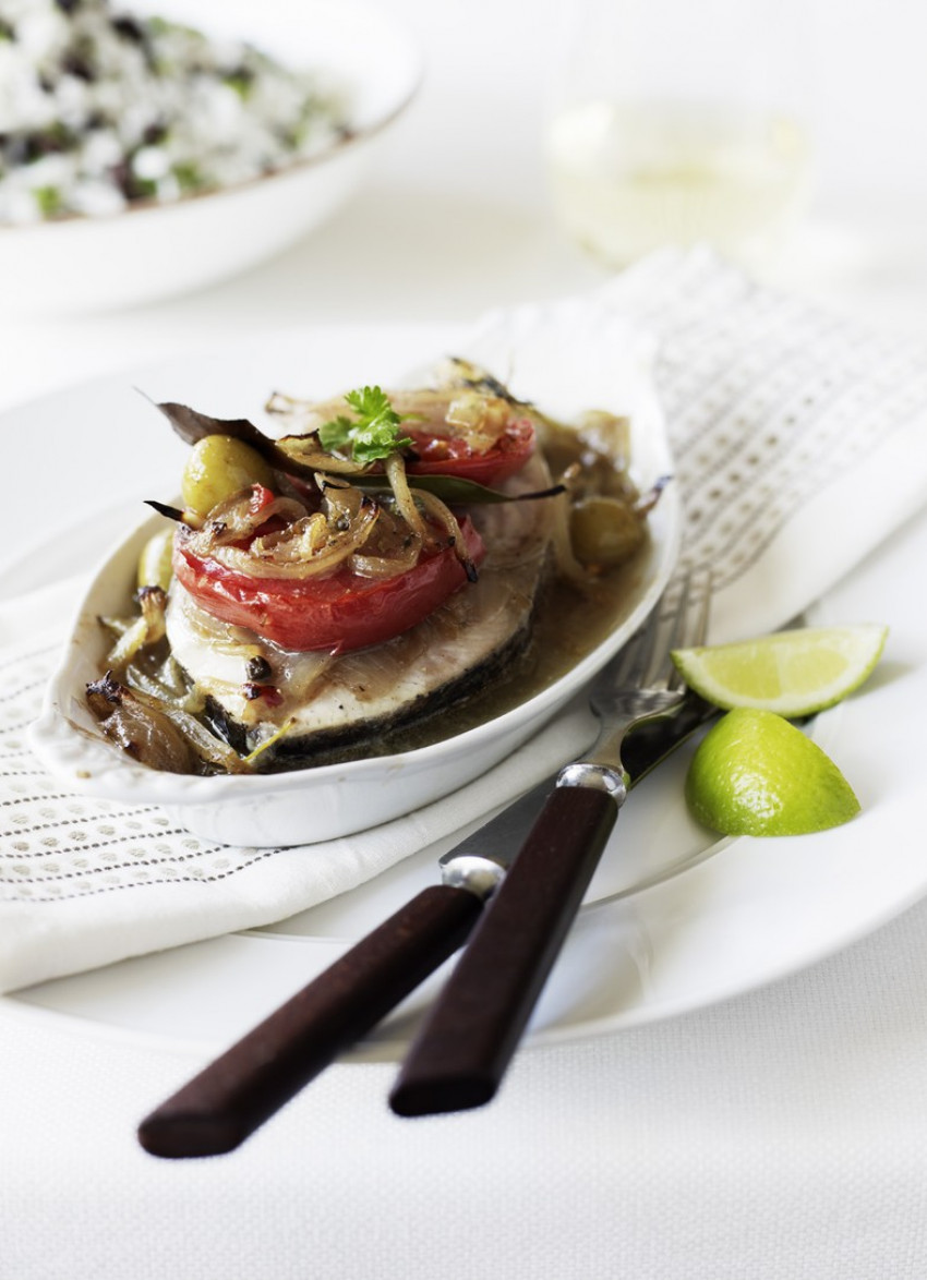 Hapuka and Tomatoes Veracruz-Style