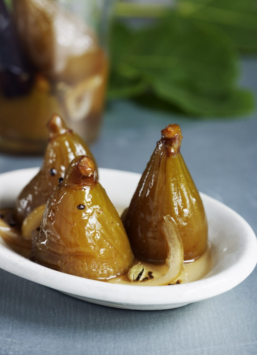 Preserved Figs in Rum and Cardamom Syrup