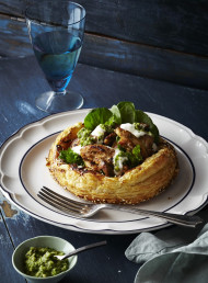 Spiced Chicken and Caramelised Onion Tarts