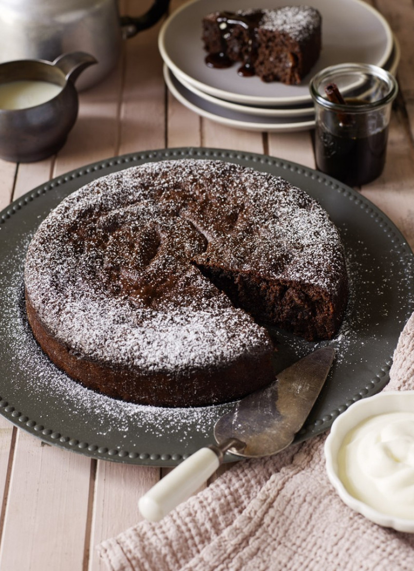 Chocolate and Porter Cake with Porter Syrup 