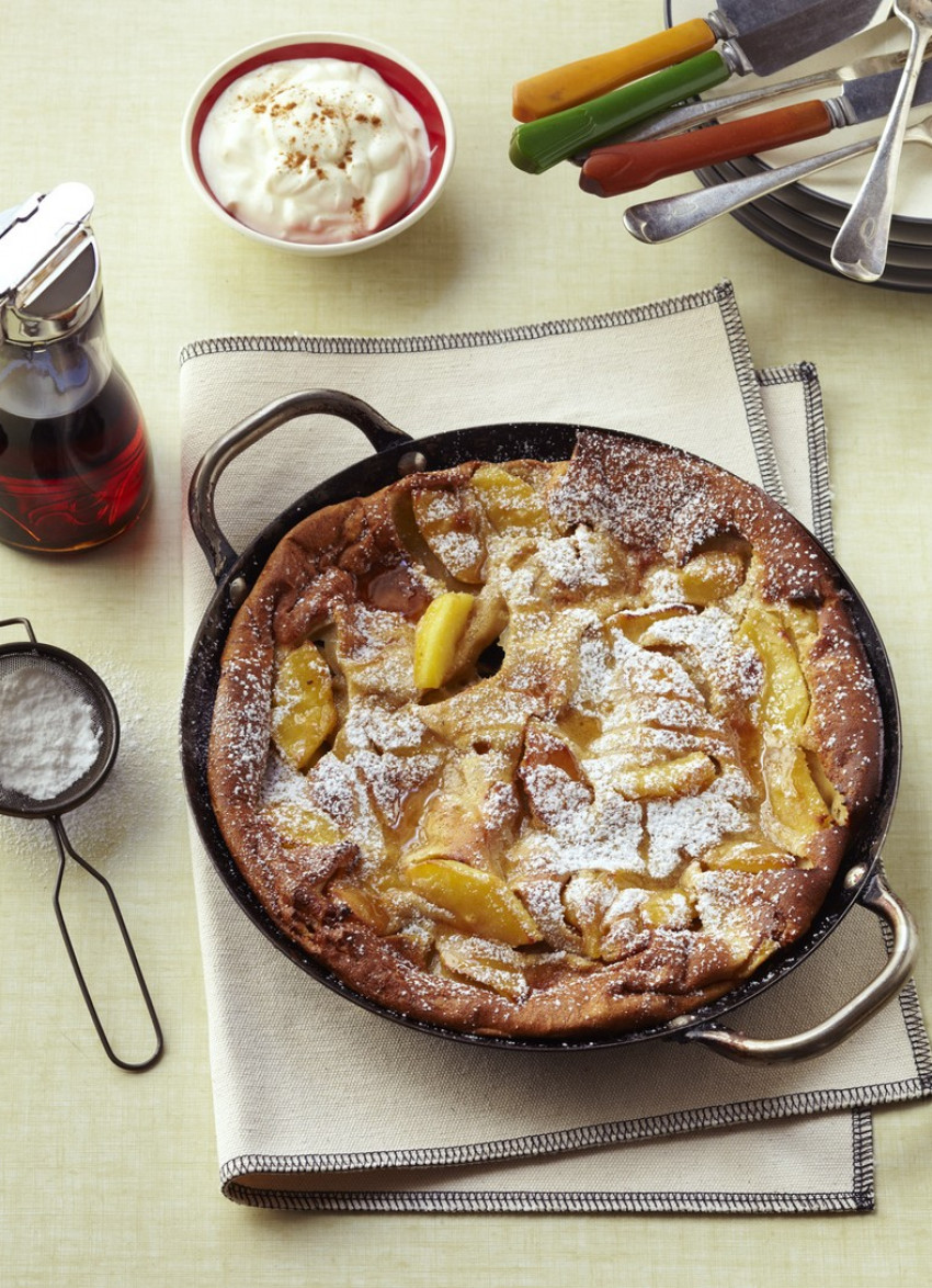 Apple Dutch Baby Pancake