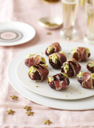 Medjool Dates with Blue Cheese, Prosciutto and Balsamic Glaze