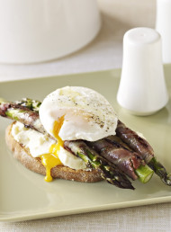 Roast Asparagus and Bacon with Poached Eggs and Ricotta