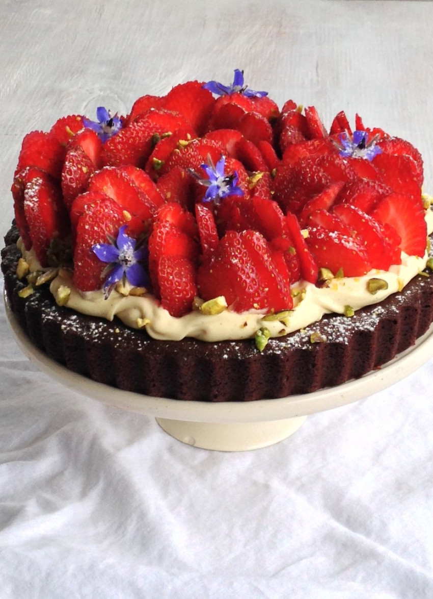 Strawberry and Chocolate Frangipane Tart