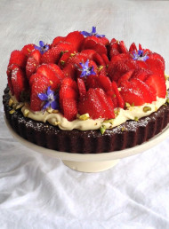Strawberry and Chocolate Frangipane Tart