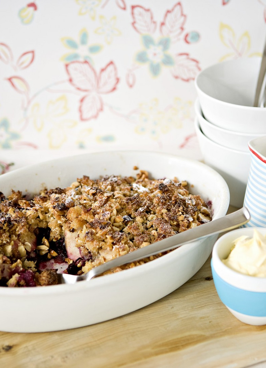 Blueberry and Apple Crisp