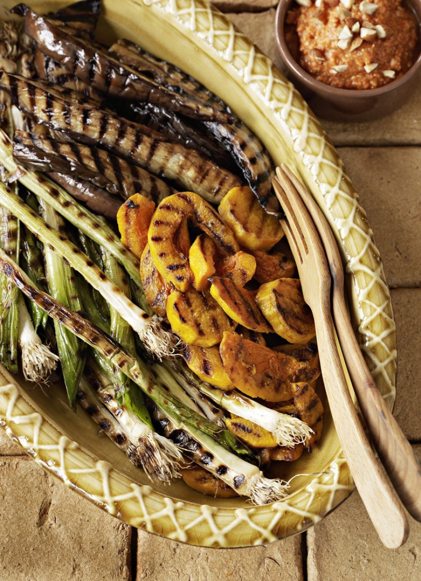 Grilled Vegetables with Romesco Sauce