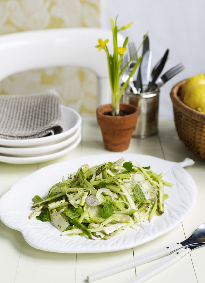 Shaved Asparagus and Green Apple Salad with Mint Dressing 