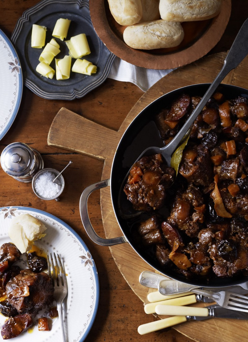 Spanish-Style Oxtail Braised with Chorizo, Red Wine and Smoked Paprika 