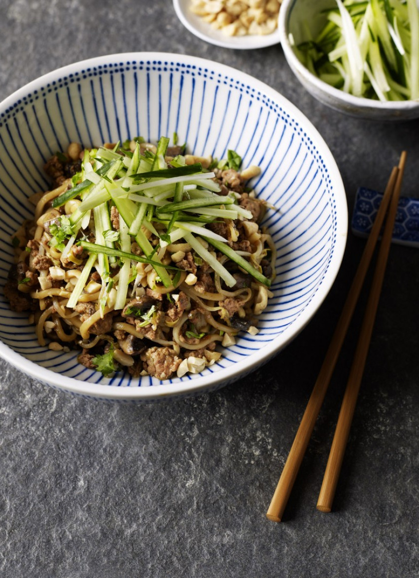 Stir Fried Pork with Peanuts and Mushrooms