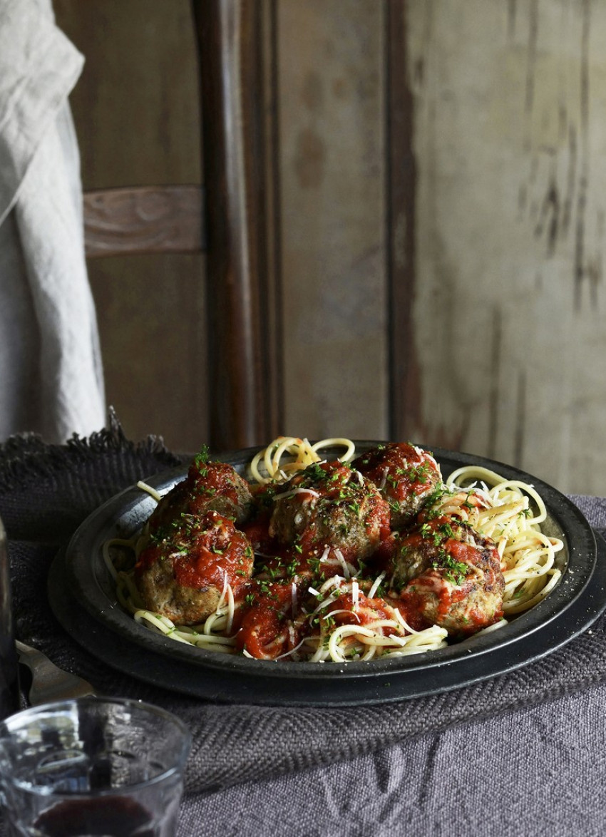 Roman Holiday Spaghetti Meatballs with Rich Tomato Sauce