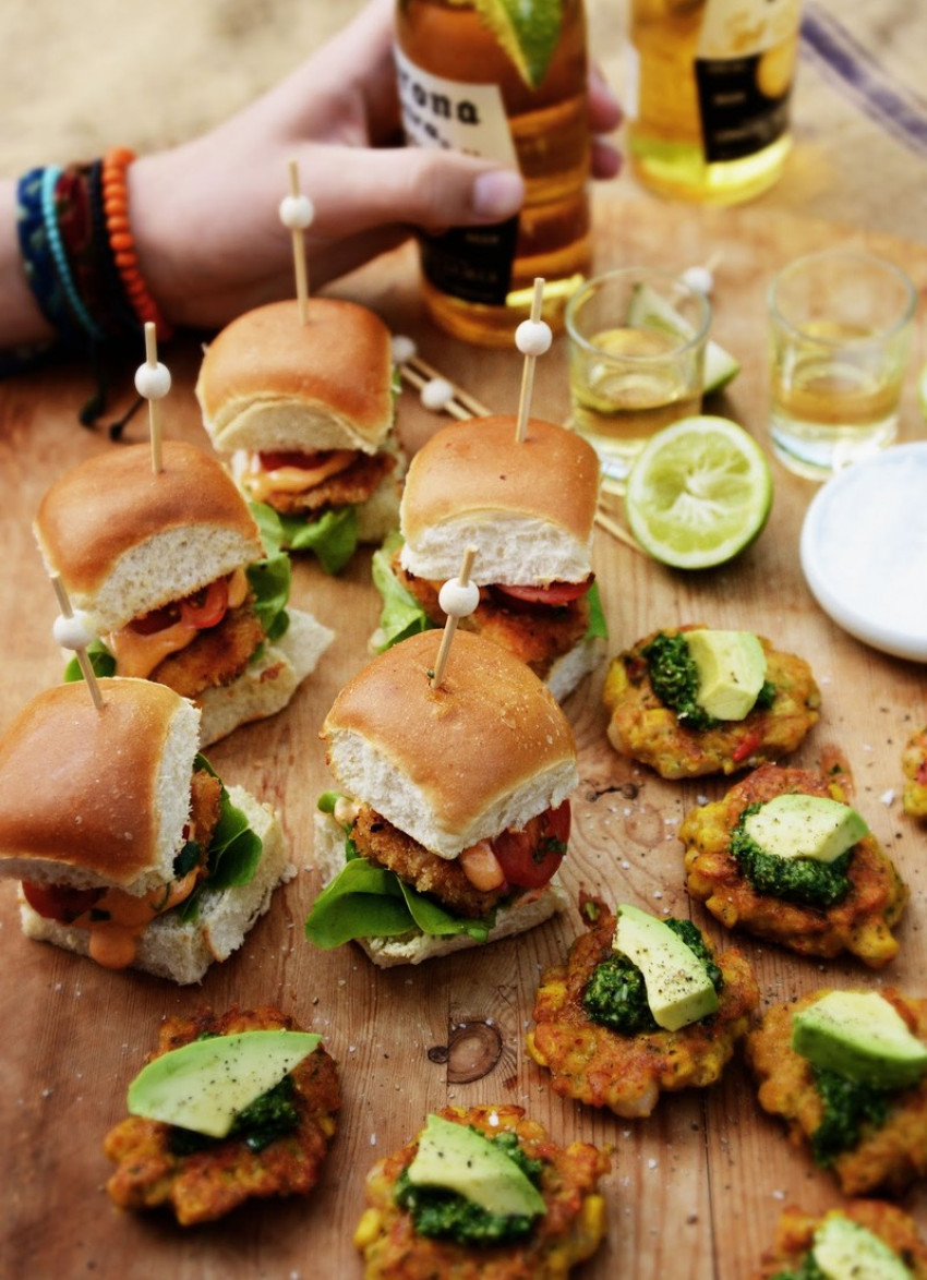 Mexican Fish Sliders with Smoked Paprika Mayo