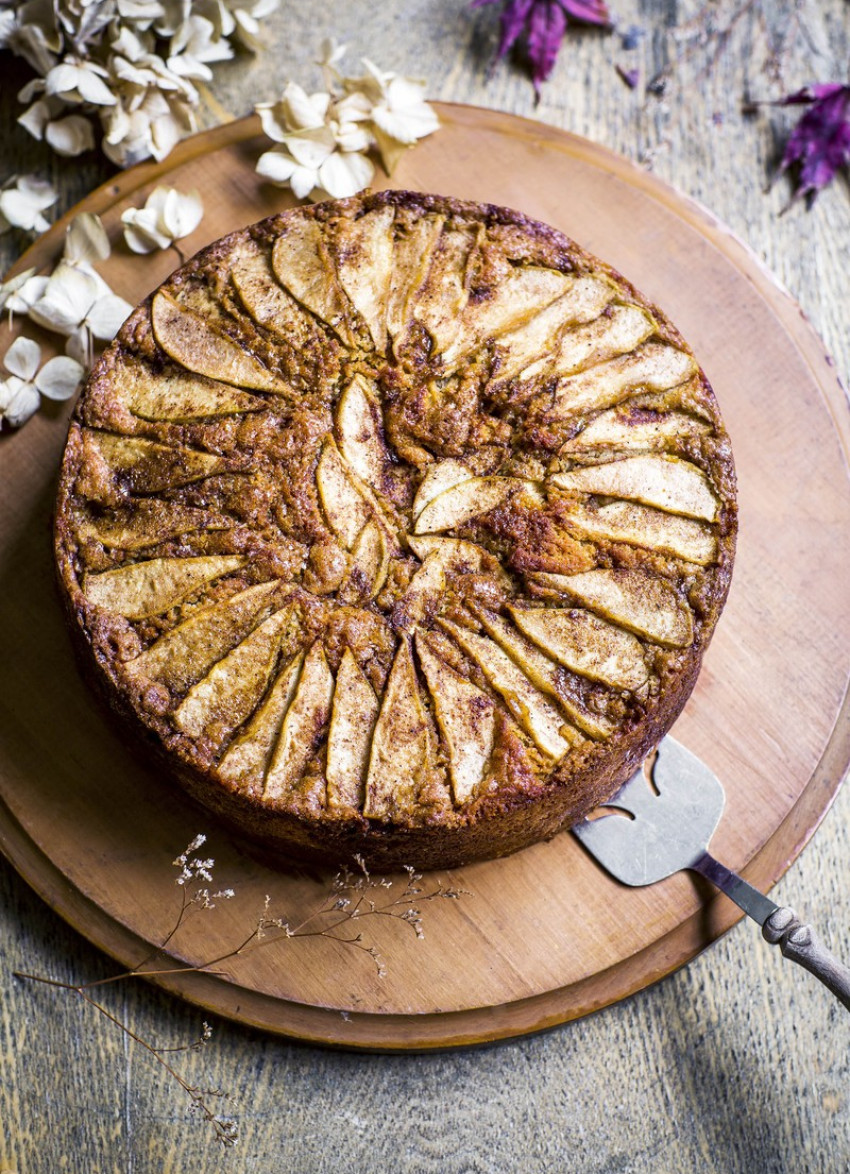 Pear and Ginger Cake 