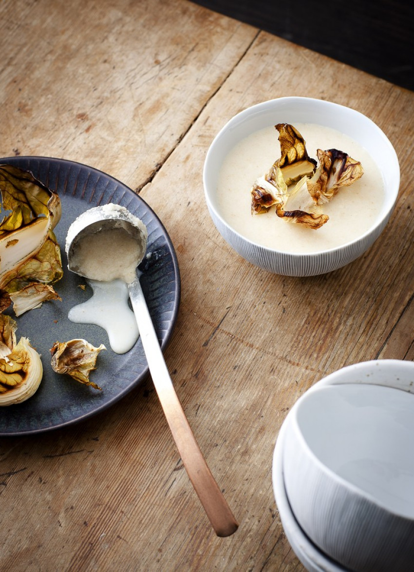 Baked Cauliflower and Juniper Soup