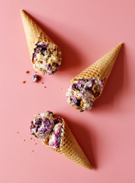 Blueberry and Gingernut Ripple Cheesecake Ice Cream