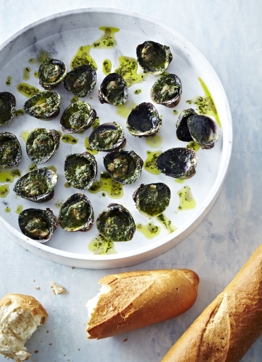 Garlic and Herb Butter Grilled Clams