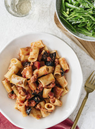 Chunky Pasta with Sausage, Olives & Tomatoes