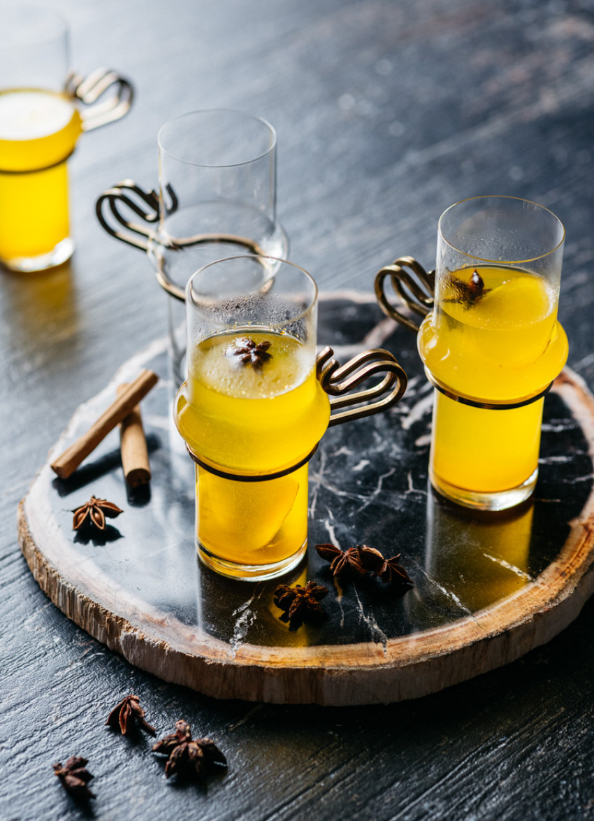 Ginger, Bourbon and Apple Cider Hot Toddy