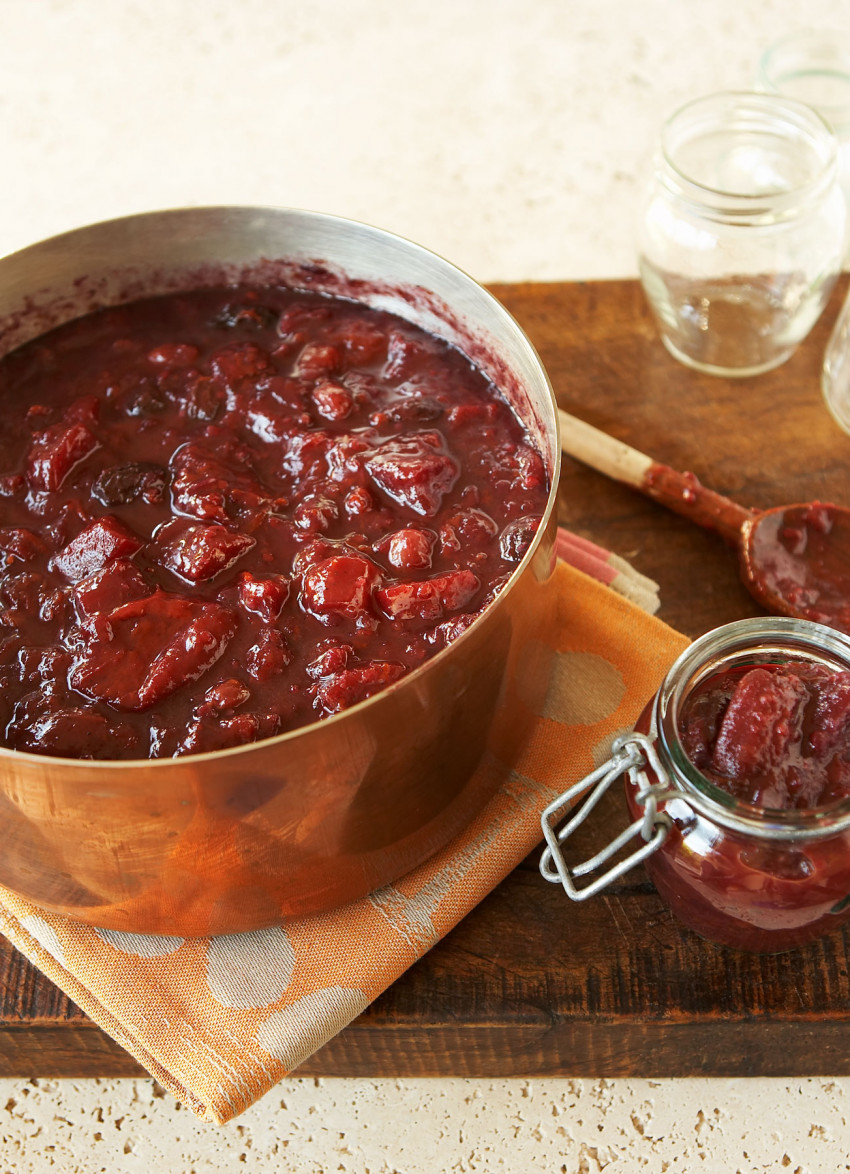 Tamarillo and Mango Chutney