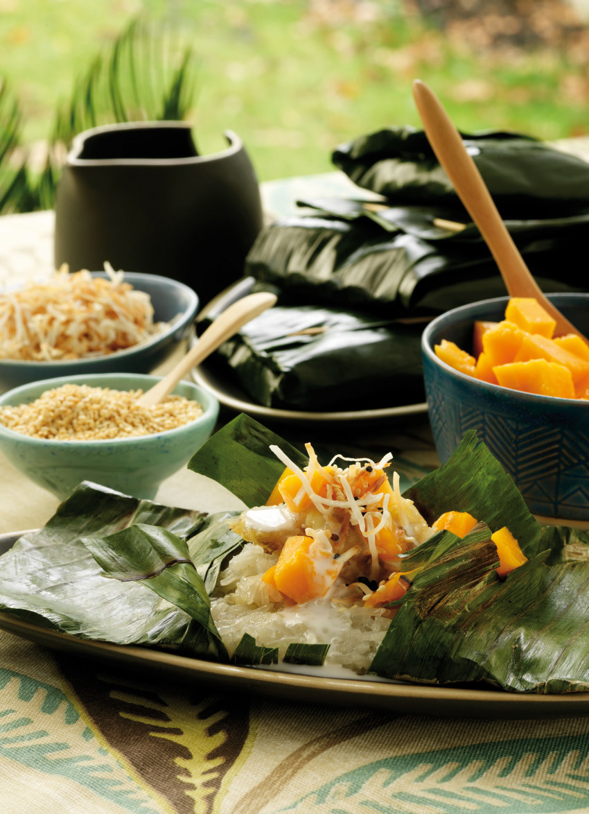 Sticky Rice in Banana Leaves with Roasted Banana and Pawpaw