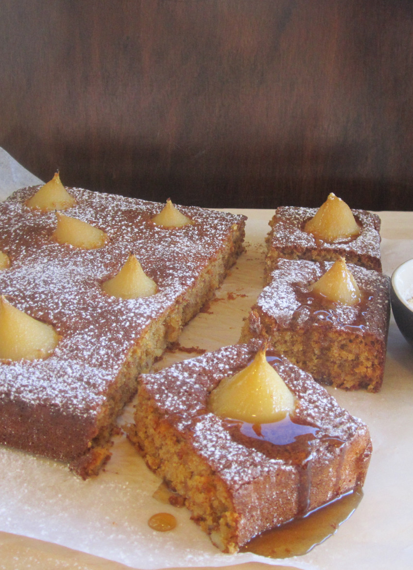 Almond and Caramel Cake