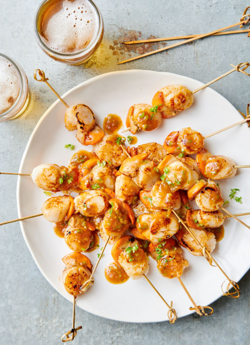 Barbecued Scallops with Miso Dressing