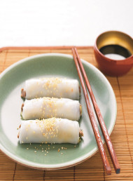 BBQ Duck and Rice Noodle Rolls