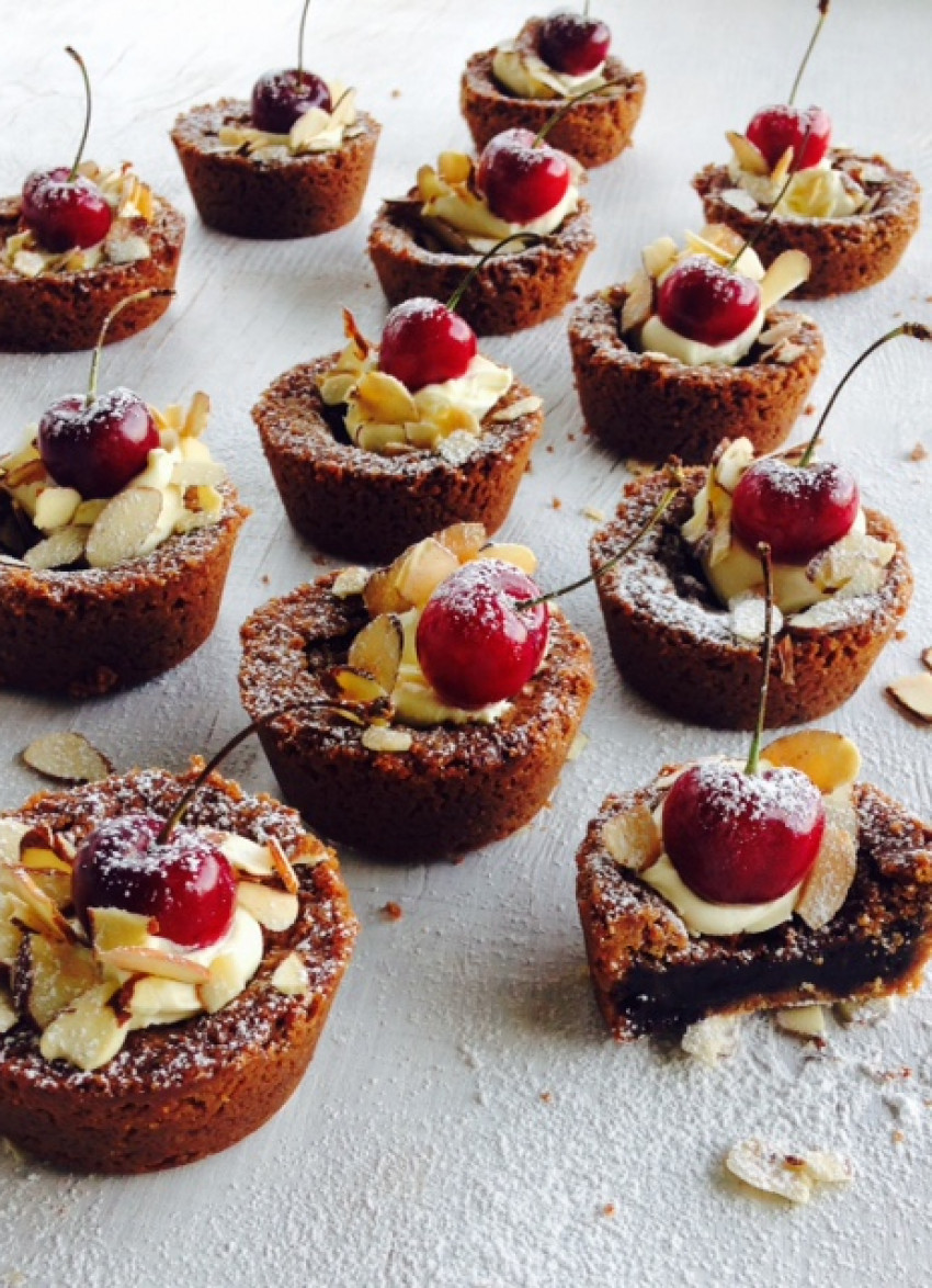 Chocolate Fudge Tarts with Fresh Cherries